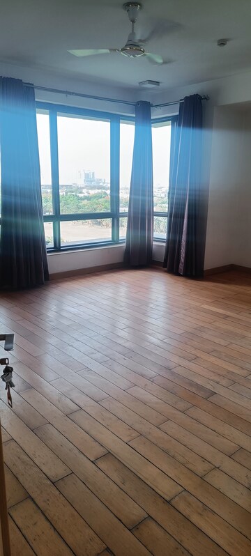 3 BHK Apartment For Rent in Jaypee Green Crescent Court, Jaypee Greens