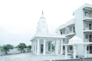  3 BHK Apartment at Salaiya – for Sale