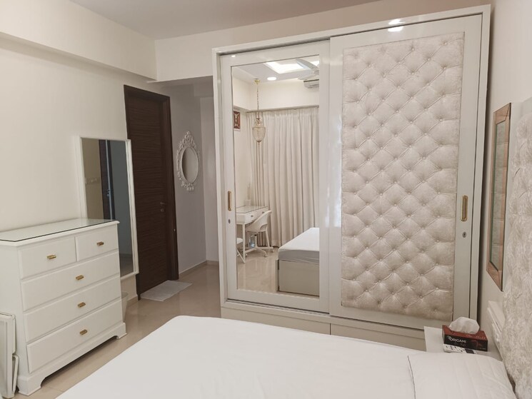 Room, andheri west 3 Bedroom 2100 Sq.Ft. Apartment In Andheri West Mumbai 7904030