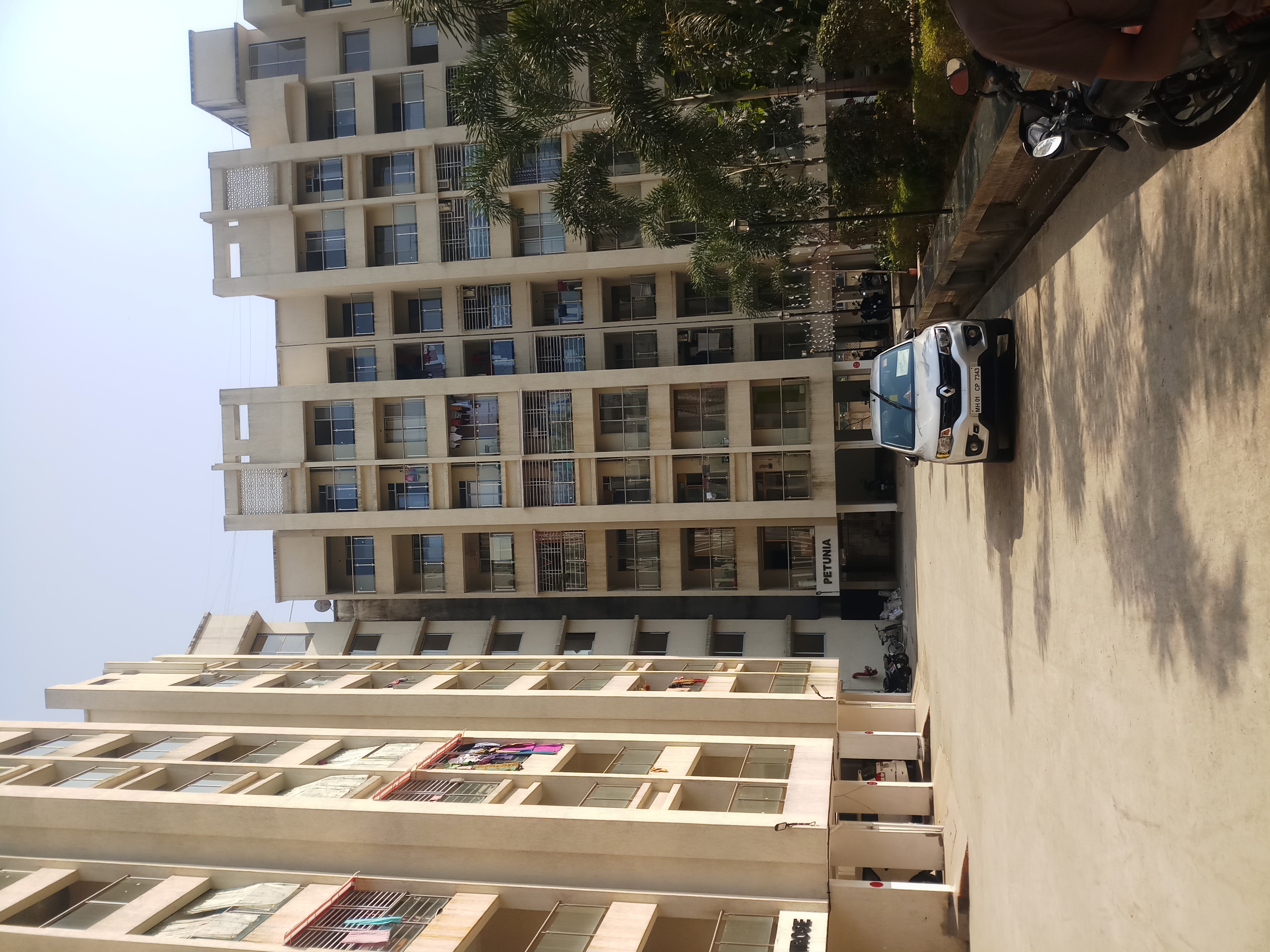 2 BHK Apartment For Sale in Pranjee Garden City Phase 2