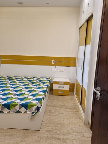 Master Bedroom in 3 BHK Builder Floor at Sector 38 – for Rent
