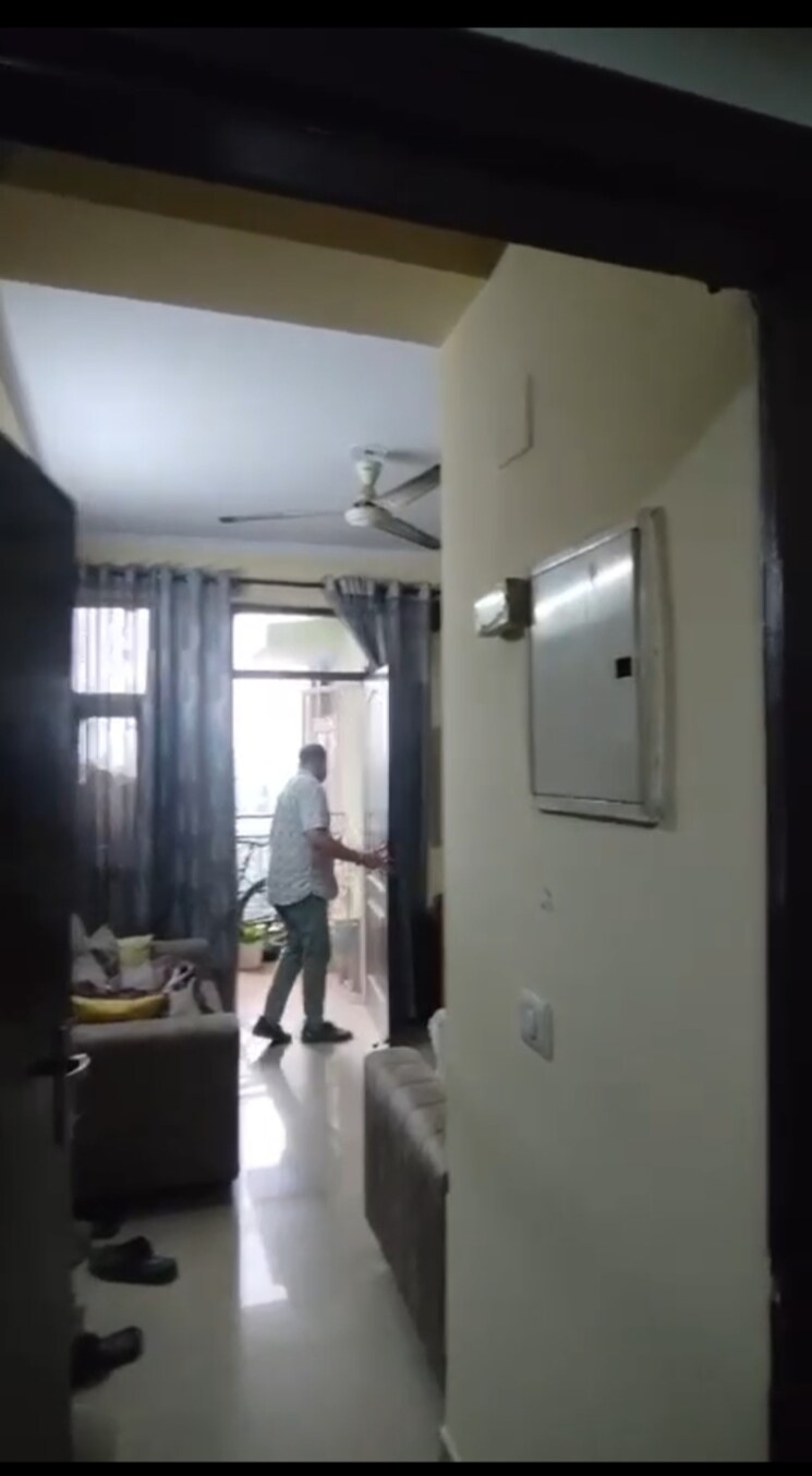 Bathroom, high-end-paradise-ii 3 Bedroom 1175 Sq.Ft. Apartment In Raj Nagar Extension Ghaziabad 7904209