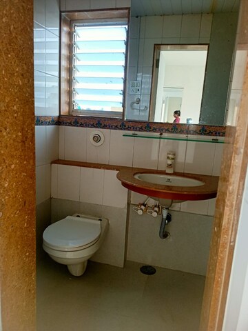 Bathroom in 3 BHK Apartment at Jolly Highrise Apartments, Pali Hill – for Rent