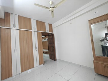 Room in 1 BHK Builder Floor at Hsr Layout – for Rent