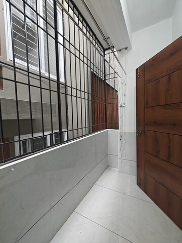 Balcony in 1 BHK Builder Floor at Hsr Layout – for Rent