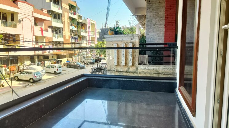 Balcony, niti khand 4 Bedroom 1800 Sq.Ft. Builder Floor In Niti Khand Ghaziabad 7904134