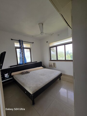 Bedroom in 2 BHK Apartment at Rising Sun Apartments Juhu, Juhu – for Rent