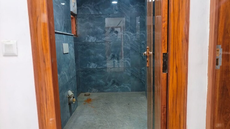 Bathroom, niti khand 4 Bedroom 1700 Sq.Ft. Builder Floor In Niti Khand Ghaziabad 7904230