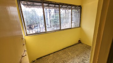 Master Bedroom in 1 BHK Apartment at Chhabhaiya Park CHS, Kapur Bawdi – for Rent