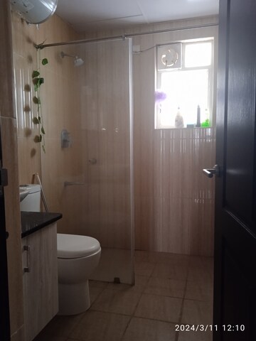 Bathroom in 2.5 BHK Apartment at Shriram Luxor, Hennur Road – for Rent