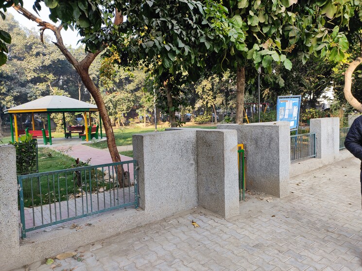 Exterior View, sector 10  276 Sq.Yd. Plot In Sector 10 Gurgaon 7904443