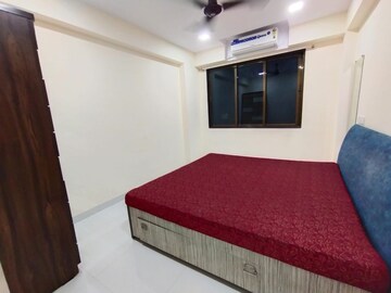 Bedroom in 2 BHK Apartment at Hiranandani Princeton CHS, Powai – for Rent