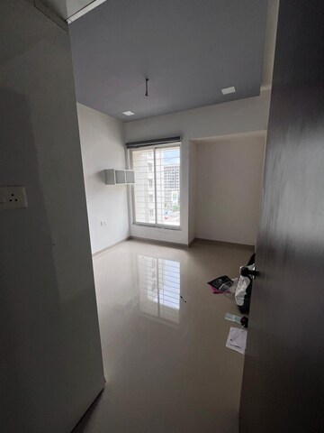 Room in 1 BHK Apartment at Mantra Essence, Undri – for Sale