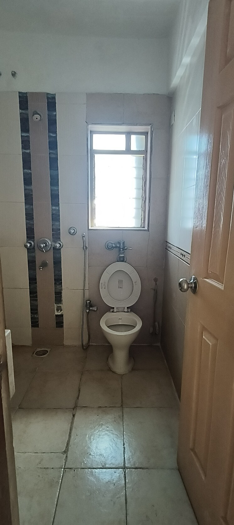 Bathroom, dweepmala-gauri-priya 3 Bedroom 1550 Sq.Ft. Apartment In Kharghar Navi Mumbai 7904635