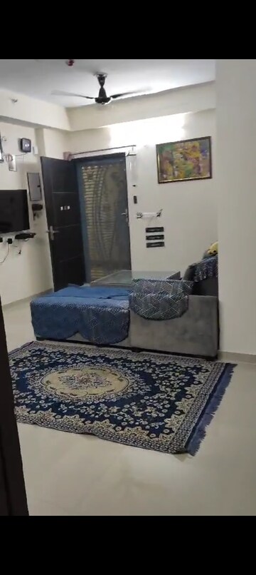3 BHK Apartment For Rent in Windsor Paradise 2, Raj Nagar Extension