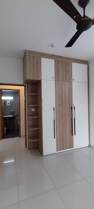 Furnished Amenities in 3 BHK Apartment at Mantri Lithos, Thanisandra – for Rent