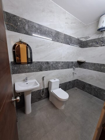 Bathroom in 3 BHK Builder Floor at Dehradun Cantt – for Rent