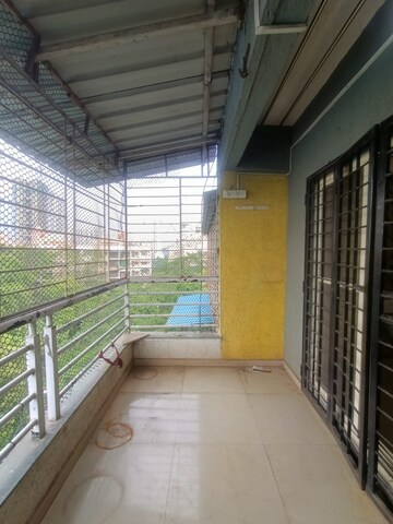 Balcony in 2.5 BHK Apartment at Mayur Vihar 1 – for Rent