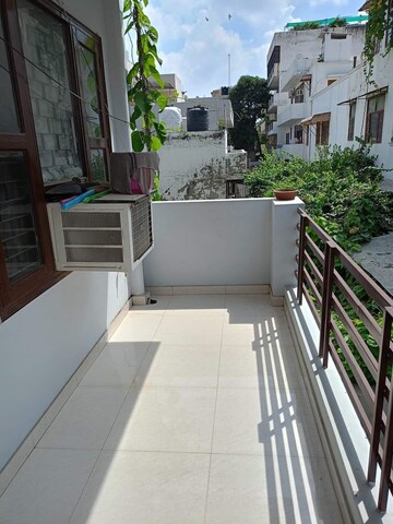 Balcony in 2 BHK Builder Floor at Kondapur – for Rent