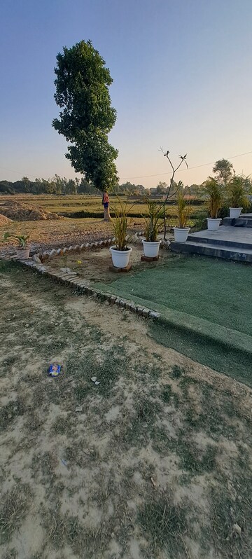  Plot – Exterior View View at Sultanpur Road - for Sale