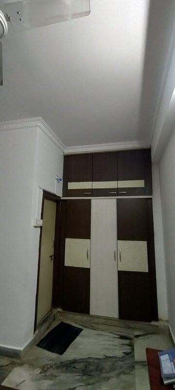 Room in 3 BHK Independent House at Manikonda – for Rent