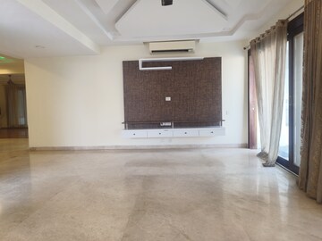 Room in 3 BHK Apartment at Banjara Hills – for Rent