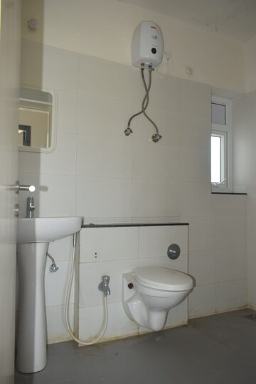 Master Bedroom in 2.5 BHK Apartment at Godrej Infinity, Keshav Nagar – for Rent