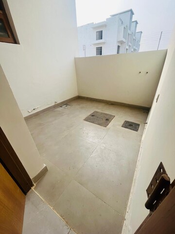 Kitchen in 3 BHK Apartment at Vision Homes Ghazipur, Ghazipur – for Sale