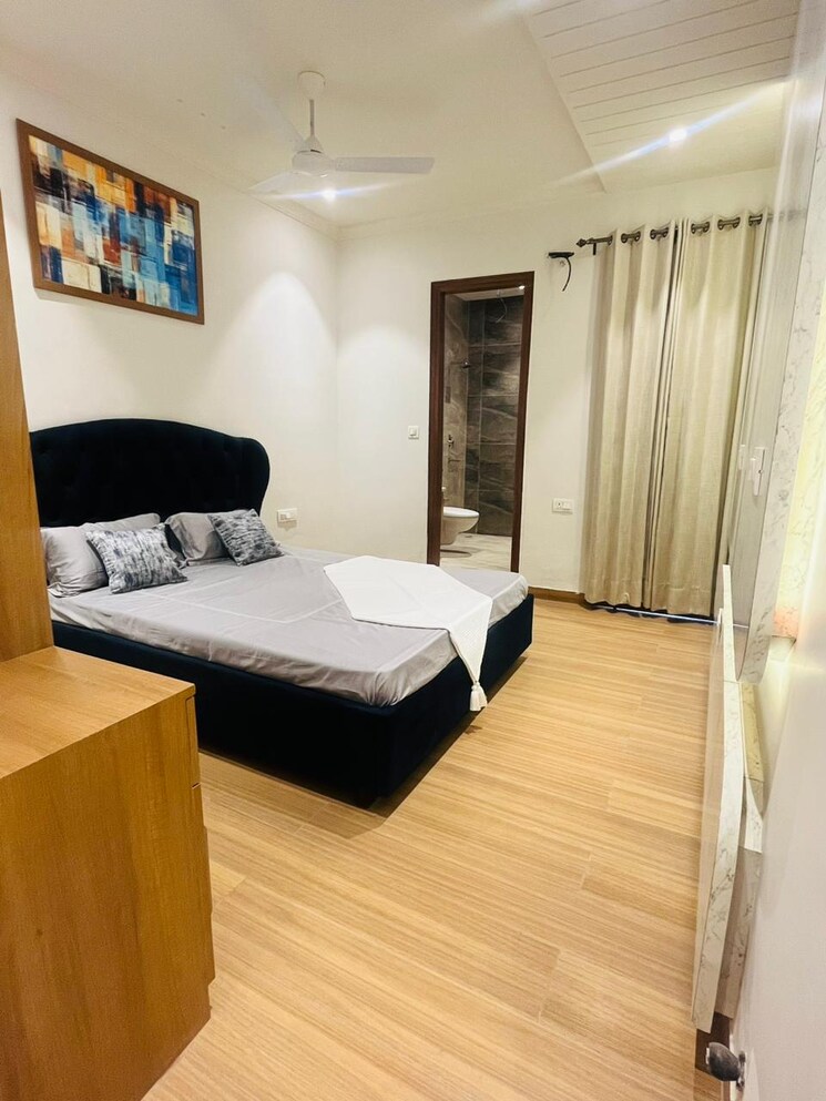 Master Bedroom, vision-homes-ghazipur 3 Bedroom 1350 Sq.Ft. Apartment In Ghazipur Zirakpur 7905304