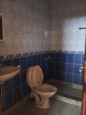 Bathroom in 3 BHK Builder Floor at Sector 23 – for Rent