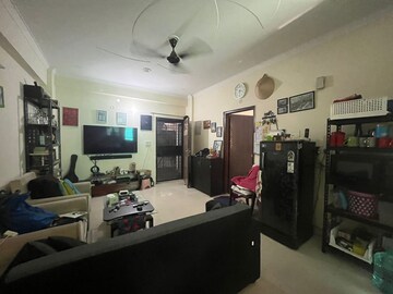Living Room in 2 BHK Builder Floor at Sector 67 – for Sale