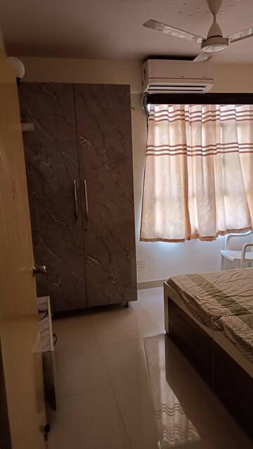 Bathroom in 2 BHK Apartment at Signature Orchard Avenue 2, Sector 93 – for Rent