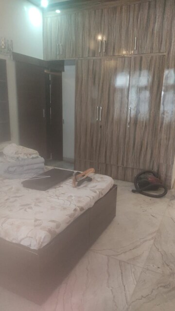 Bedroom in 3.5 BHK Builder Floor at Mansa Devi – for Rent