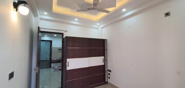 Furnished Amenities in 2 BHK Builder Floor at Dehrakhas – for Rent