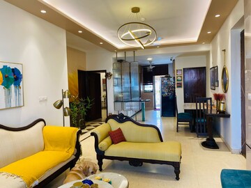 Living Room in 4 BHK Apartment at Parsvnath Green Ville, Sector 48 – for Sale