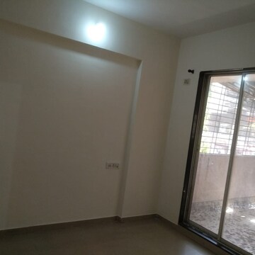 Room in 2 BHK Apartment at Mahaavir Heights, Kalamboli Sector 16 – for Rent