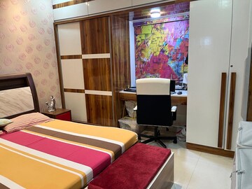 Room in 3 BHK Apartment at Gangothri Nakshatra Pride, Narsingi – for Rent