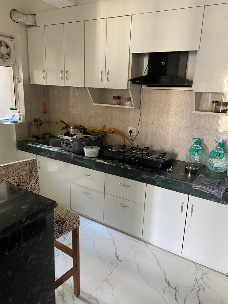 Kitchen, paras-tierea 2 Bedroom 1045 Sq.Ft. Apartment In Sector 137 Noida 7906004
