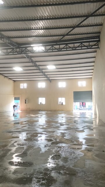  Warehouse – Exterior View View at Kaman - for Rent