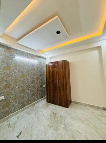 Room in 2 BHK Apartment at Galaxy North Avenue, Gaur City 2  – for Sale