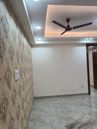 2 BHK Builder Floor For Resale in Sector 70 Noida  7906097