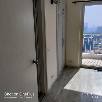 Master Bedroom in 3 BHK Apartment at CHD Avenue 71, Sector 71 – for Rent