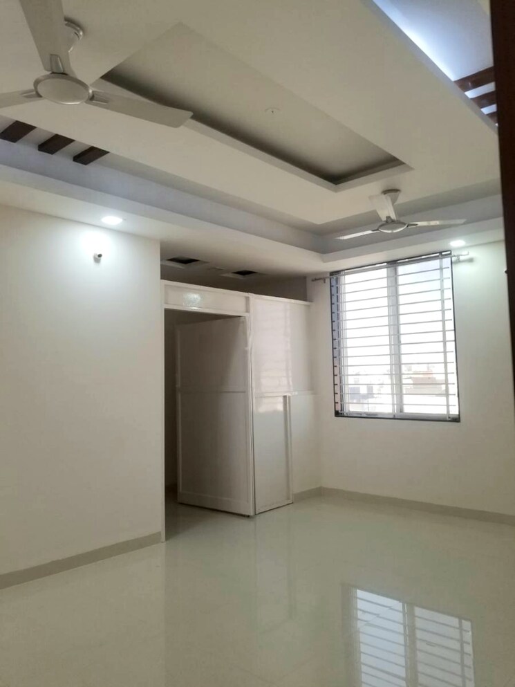 Room, mulund west 1.5 Bedroom 570 Sq.Ft. Apartment In Mulund West Mumbai 7906335