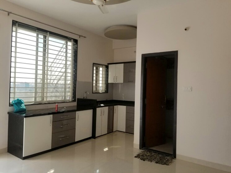 Room, mulund west 1.5 Bedroom 570 Sq.Ft. Apartment In Mulund West Mumbai 7906335