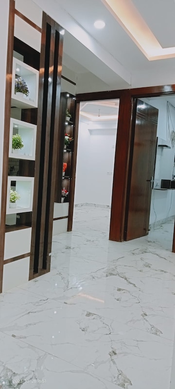 Building Lobby in 4 BHK Builder Floor at Sector 70 – for Sale