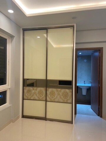 2 BHK Apartment For Rent in Salarpuria Sattva East Crest, Old Madras Road