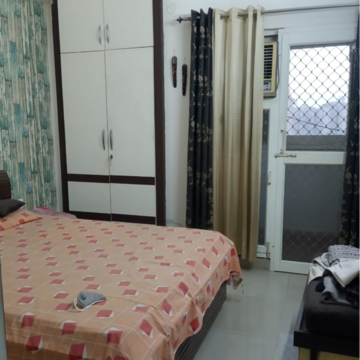 Bedroom in 3 BHK Apartment at Gardenia Golf City, Sector 76 – for Rent