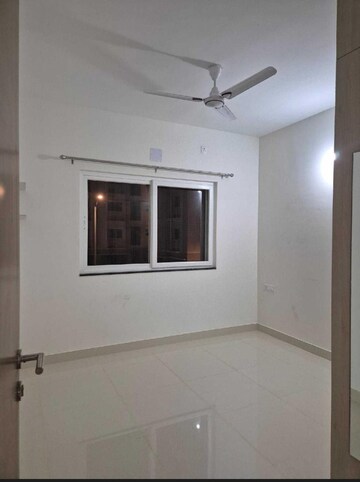 Room in 2 BHK Apartment at Prestige Primrose Hills, Banashankari 6th Stage – for Rent