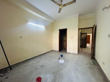 Room in 3 BHK Independent House at Sector 23 – for Rent
