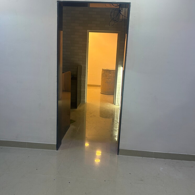 Room, sector 73 2 Bedroom 983 Sq.Ft. Builder Floor In Sector 73 Noida 7906545